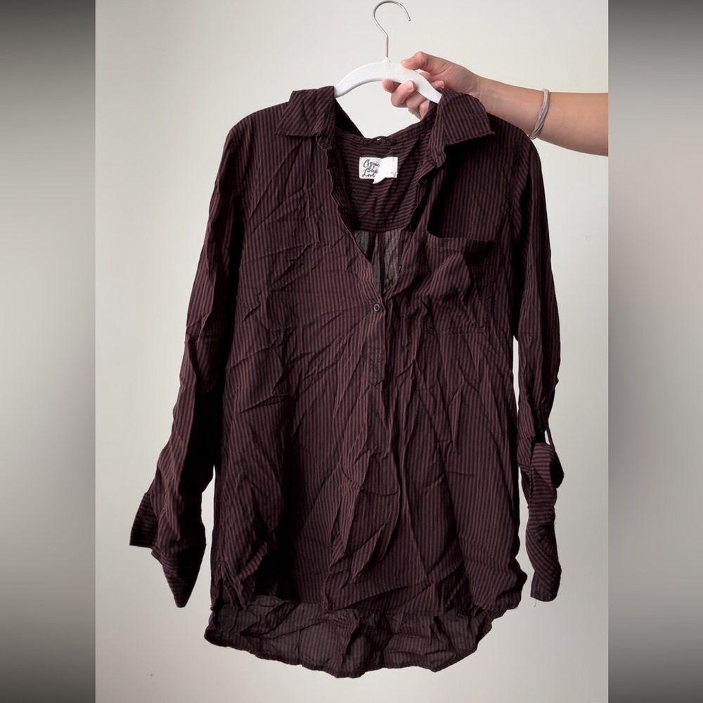 Red-striped long sleeve